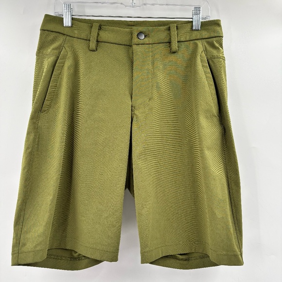 Lululemon Men's Flat Front Chino Shorts Green Size 32 - Picture 1 of 4